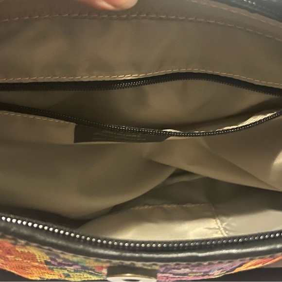 NWT, Vintage, Antiqua, Original Pro Cuero, Floral Maya Tapestry Shoulder Purse - Picture 6 of 9